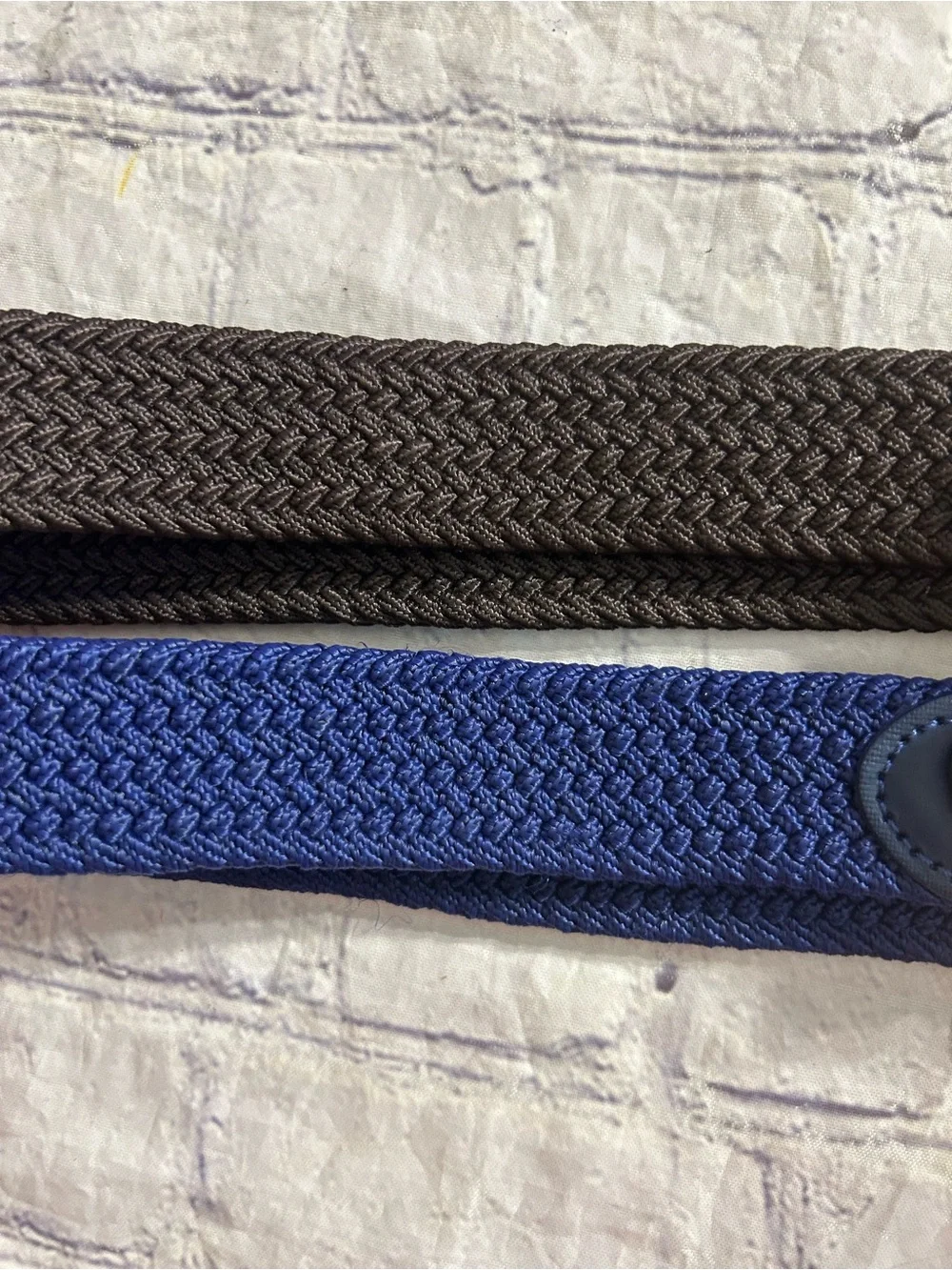 LOT OF (2) WOVEN STRETCH VINTAGE UNISEX BELTS BLUE AND CHOCOLATE BROWN SIZE XL